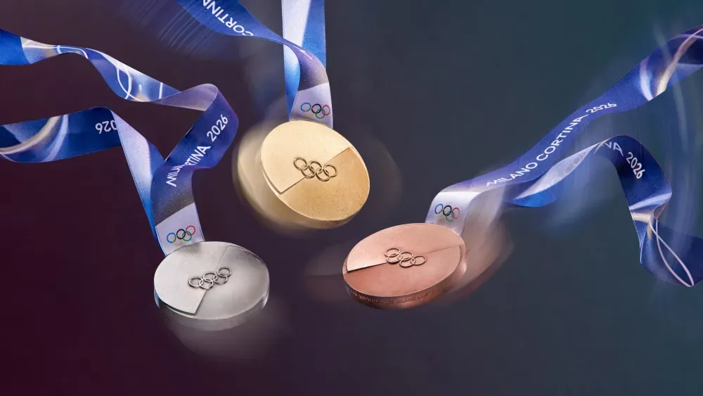 The-2026-Winter-Olympics-and-Paralympics-medals.1.webp