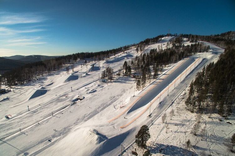 Чемпионат России по сноуборду в дисциплине "слоуп-стайл"