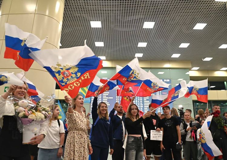 Торжественная встреча победителей и призеров чемпионата мира по водным видам спорта