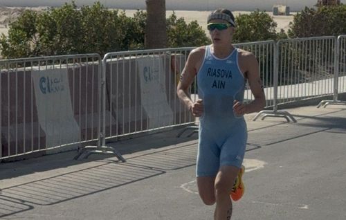 Валентина Рясова — победительница этапа Кубка мира по триатлону в Дубае!