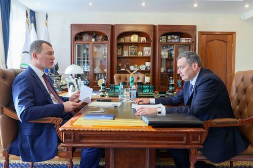 Михаил Дегтярев провел рабочую встречу с губернатором Курской области Александром Хинштейном