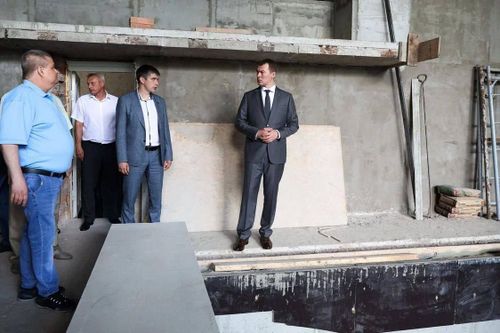Михаил Дегтярев проинспектировал спортивные объекты Луганской Народной Республики