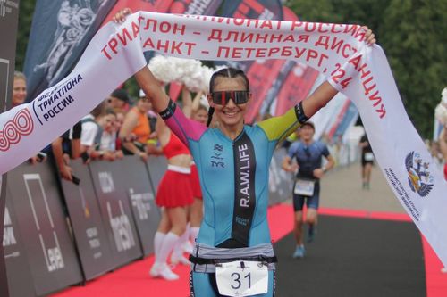 Мария Гостева и Николай Ярошенко – чемпионы России по триатлону на длинной дистанции 