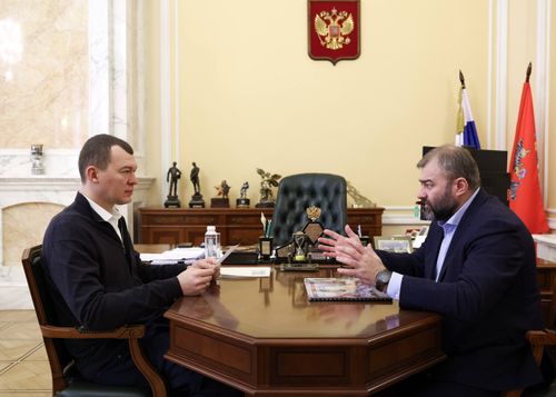 Михаил Дегтярев провел рабочую встречу с попечителем благотворительного фонда «Спорт начинается с детей» Михаилом Пореченковым