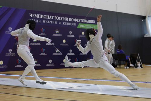 Рапиристы Московской и Самарской областей выиграли командные турниры на чемпионате России