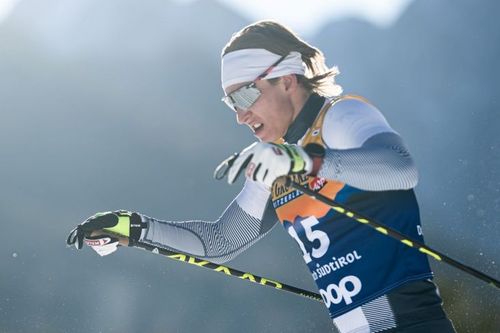 Коростылев стал пятым на этапе Кубка мира, Непряева на 16 месте 